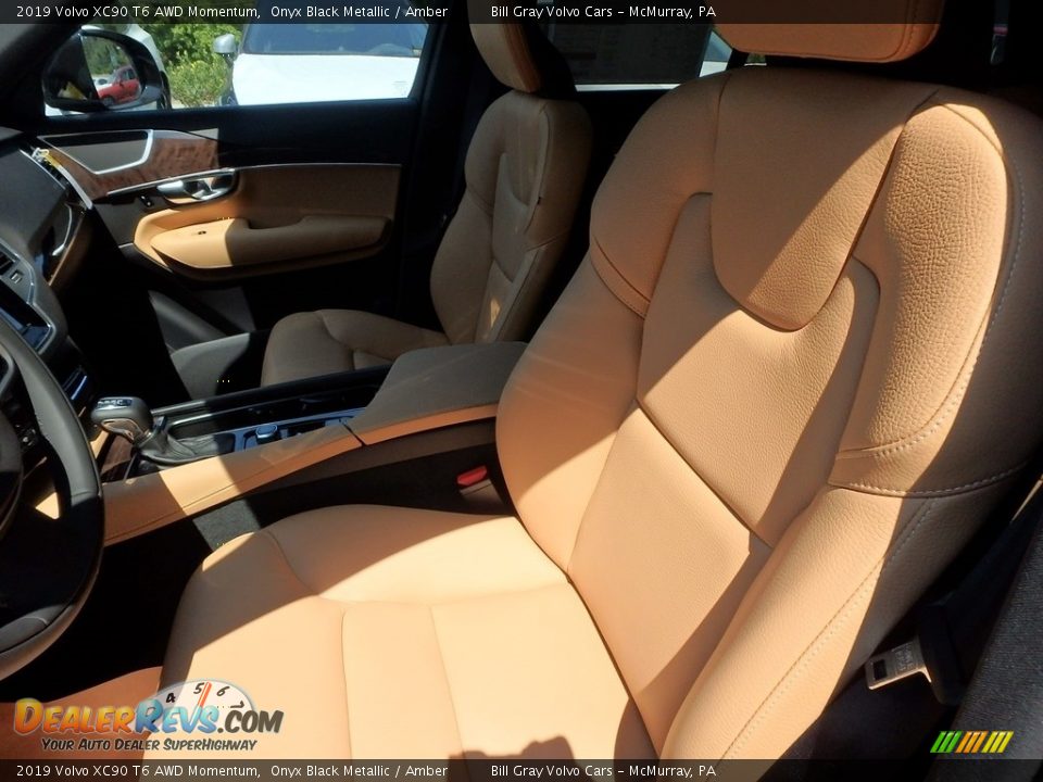 2019 Volvo XC90 T6 AWD Momentum Onyx Black Metallic / Amber Photo #7