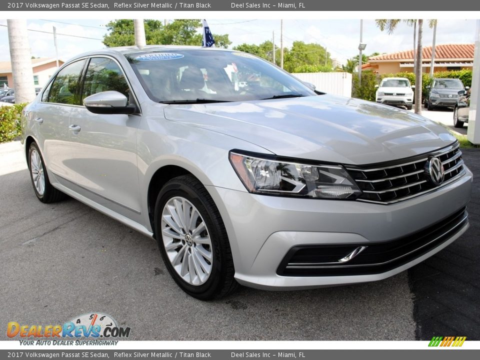 2017 Volkswagen Passat SE Sedan Reflex Silver Metallic / Titan Black Photo #2