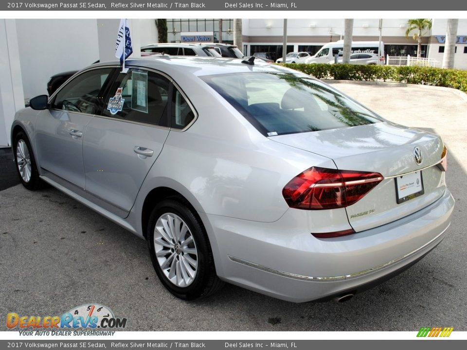 2017 Volkswagen Passat SE Sedan Reflex Silver Metallic / Titan Black Photo #6