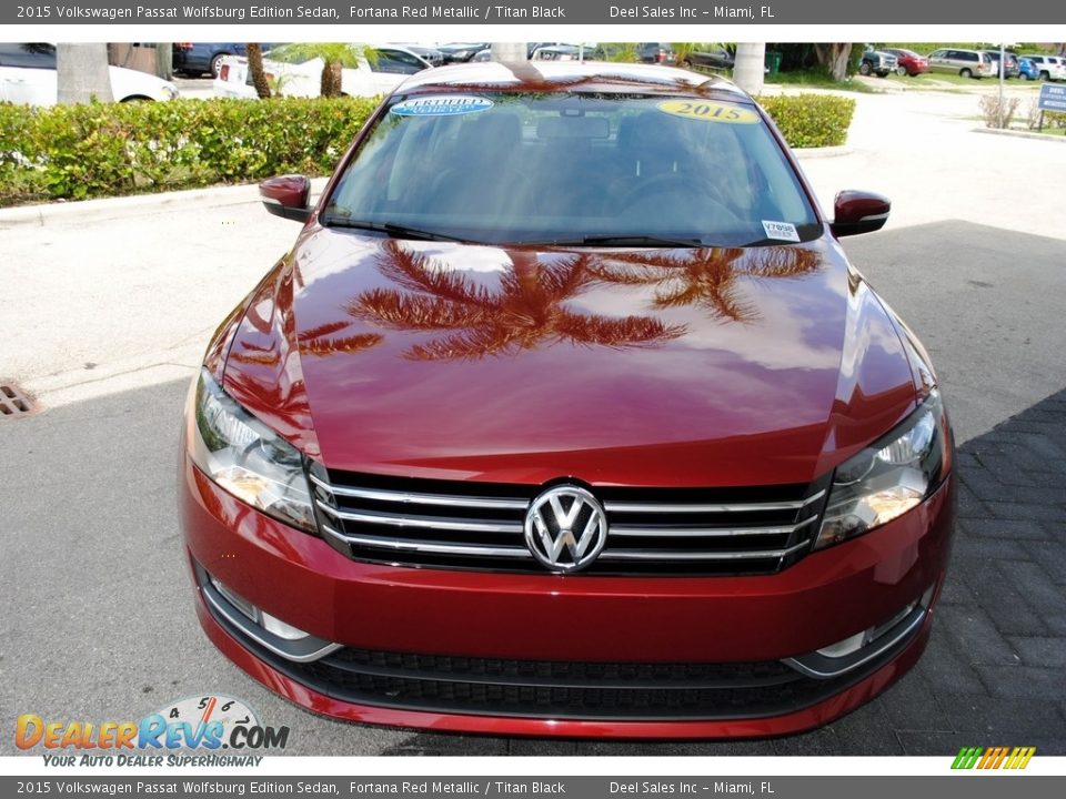 2015 Volkswagen Passat Wolfsburg Edition Sedan Fortana Red Metallic / Titan Black Photo #3