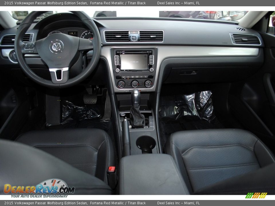 2015 Volkswagen Passat Wolfsburg Edition Sedan Fortana Red Metallic / Titan Black Photo #13