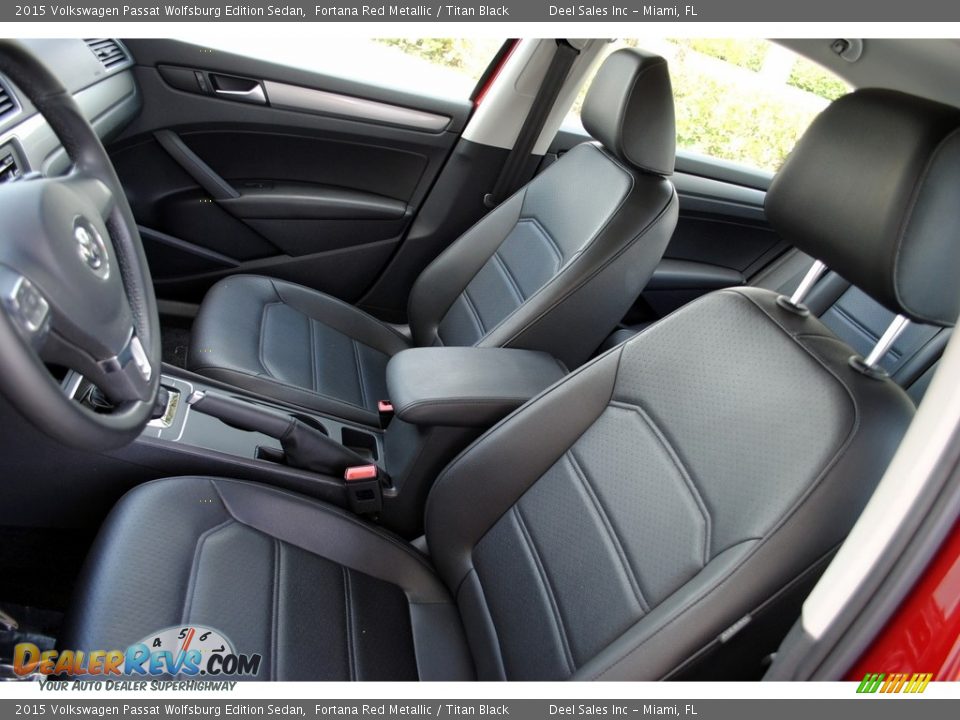 2015 Volkswagen Passat Wolfsburg Edition Sedan Fortana Red Metallic / Titan Black Photo #14