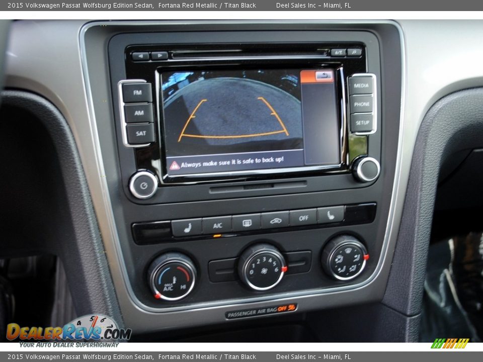 2015 Volkswagen Passat Wolfsburg Edition Sedan Fortana Red Metallic / Titan Black Photo #17
