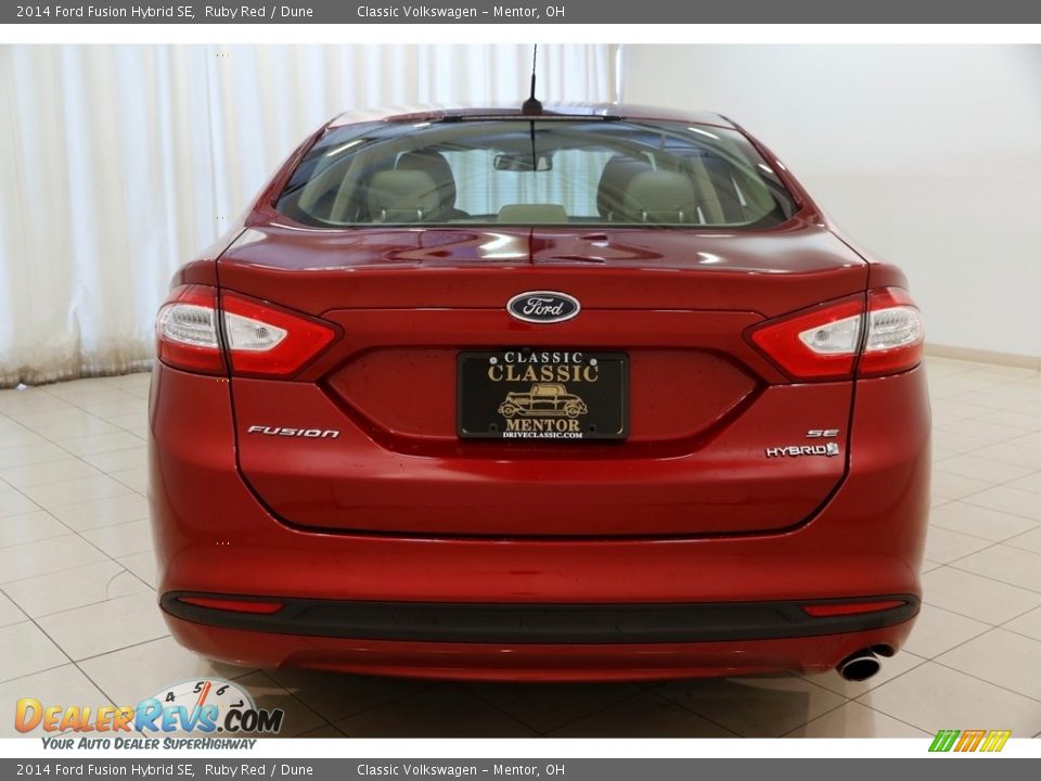 2014 Ford Fusion Hybrid SE Ruby Red / Dune Photo #19