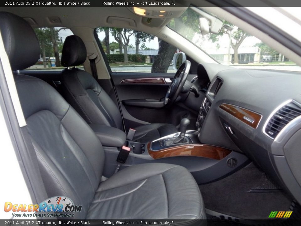 2011 Audi Q5 2.0T quattro Ibis White / Black Photo #32