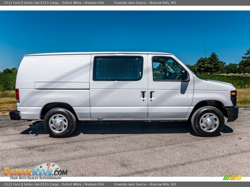 2013 Ford E Series Van E150 Cargo Oxford White / Medium Flint Photo #3