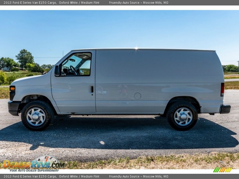 2013 Ford E Series Van E150 Cargo Oxford White / Medium Flint Photo #7