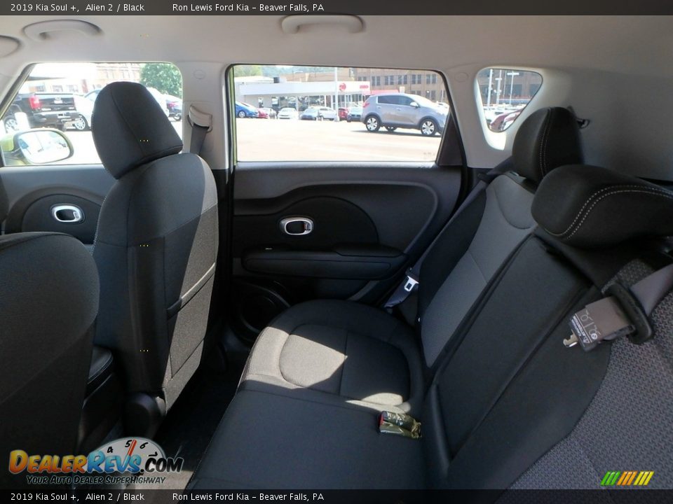 Rear Seat of 2019 Kia Soul + Photo #12