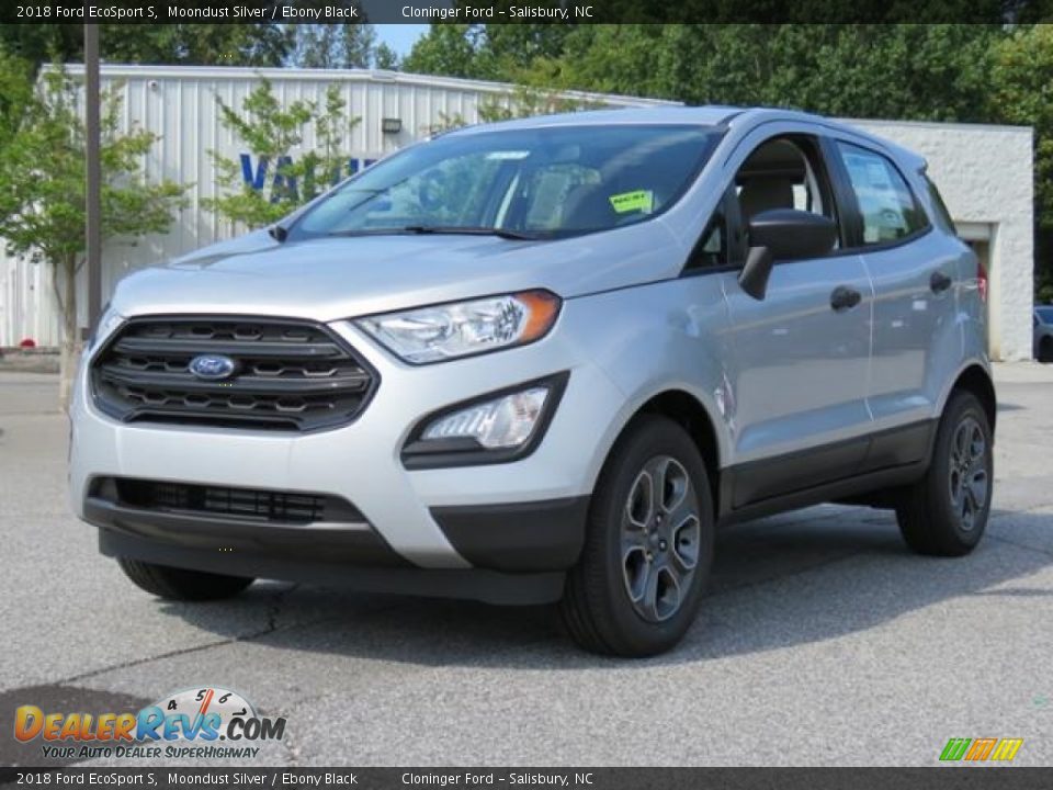 Front 3/4 View of 2018 Ford EcoSport S Photo #3