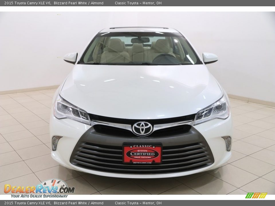 2015 Toyota Camry XLE V6 Blizzard Pearl White / Almond Photo #2