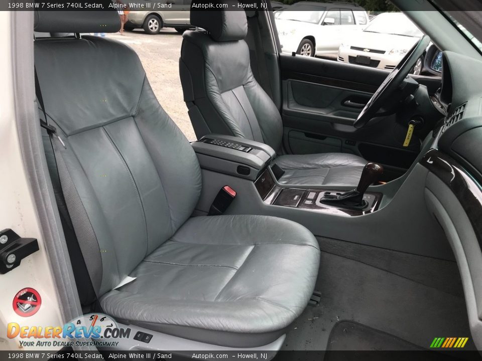 1998 BMW 7 Series 740iL Sedan Alpine White III / Sand Photo #15