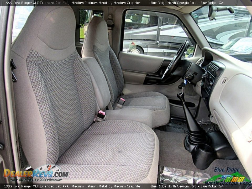 1999 Ford Ranger XLT Extended Cab 4x4 Medium Platinum Metallic / Medium Graphite Photo #12