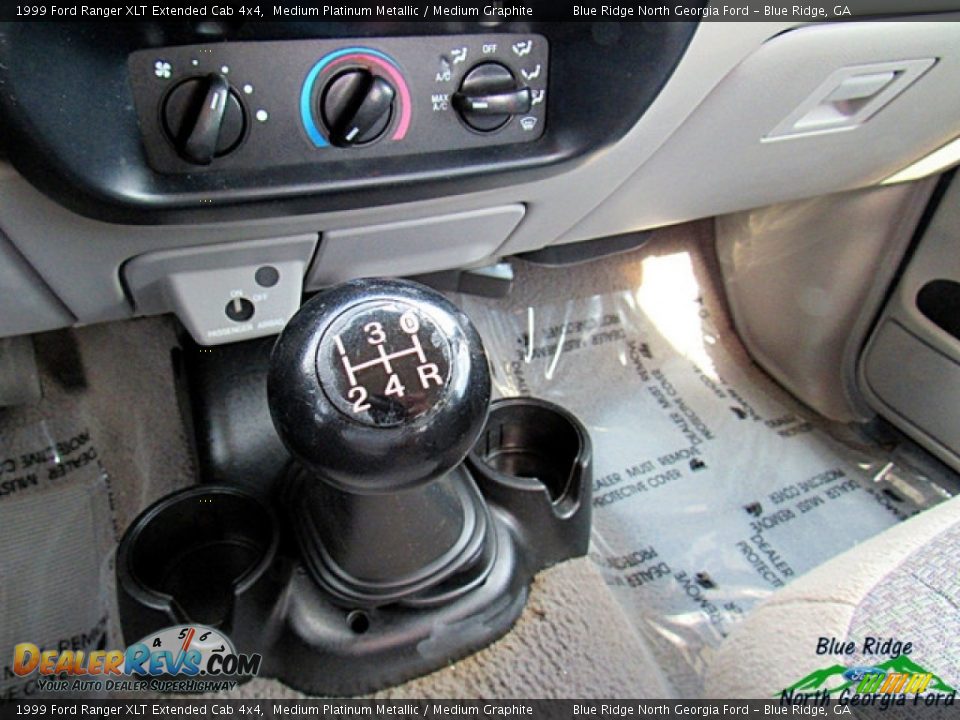 1999 Ford Ranger XLT Extended Cab 4x4 Medium Platinum Metallic / Medium Graphite Photo #18