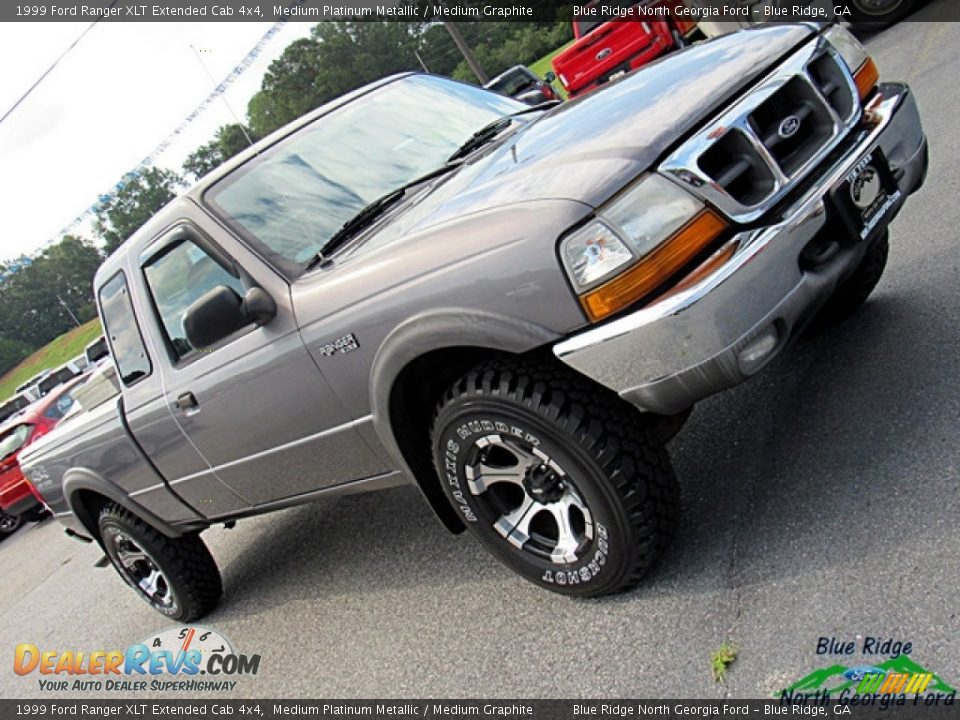 1999 Ford Ranger XLT Extended Cab 4x4 Medium Platinum Metallic / Medium Graphite Photo #28