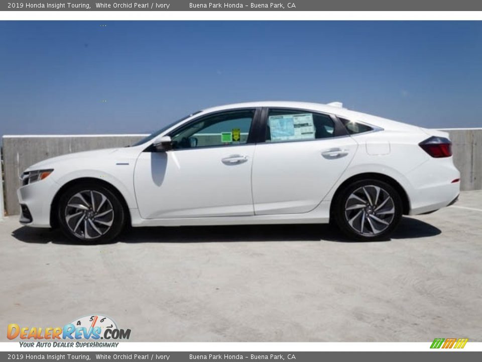2019 Honda Insight Touring White Orchid Pearl / Ivory Photo #5