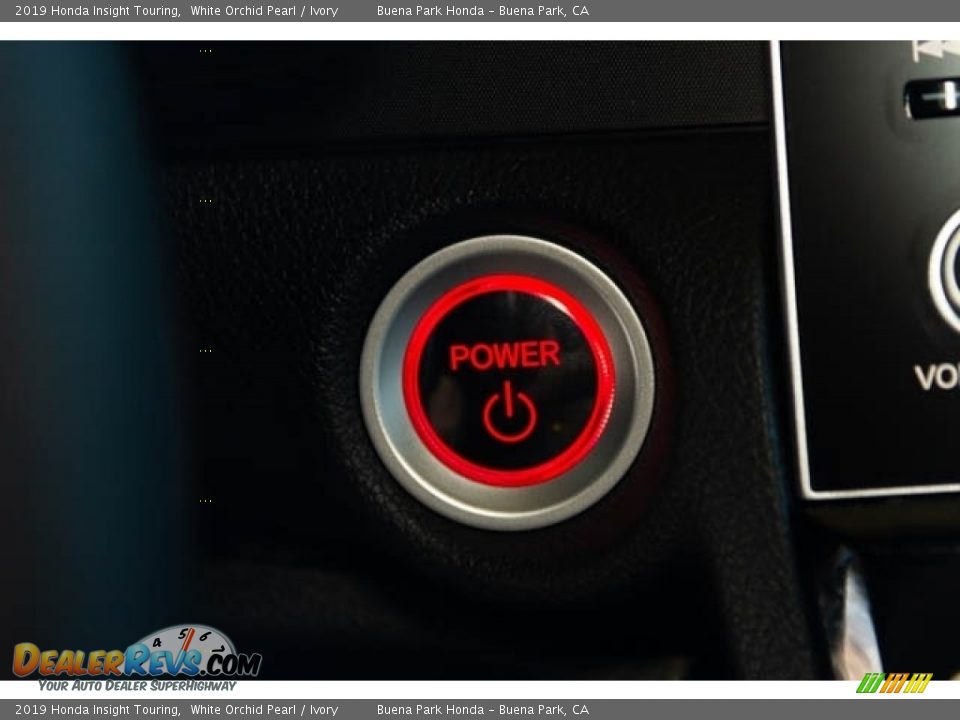 2019 Honda Insight Touring White Orchid Pearl / Ivory Photo #24