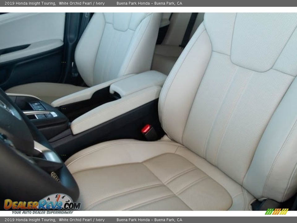 2019 Honda Insight Touring White Orchid Pearl / Ivory Photo #26