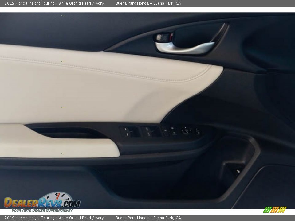 2019 Honda Insight Touring White Orchid Pearl / Ivory Photo #36