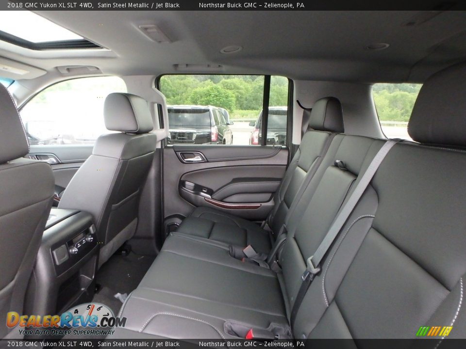 2018 GMC Yukon XL SLT 4WD Satin Steel Metallic / Jet Black Photo #12