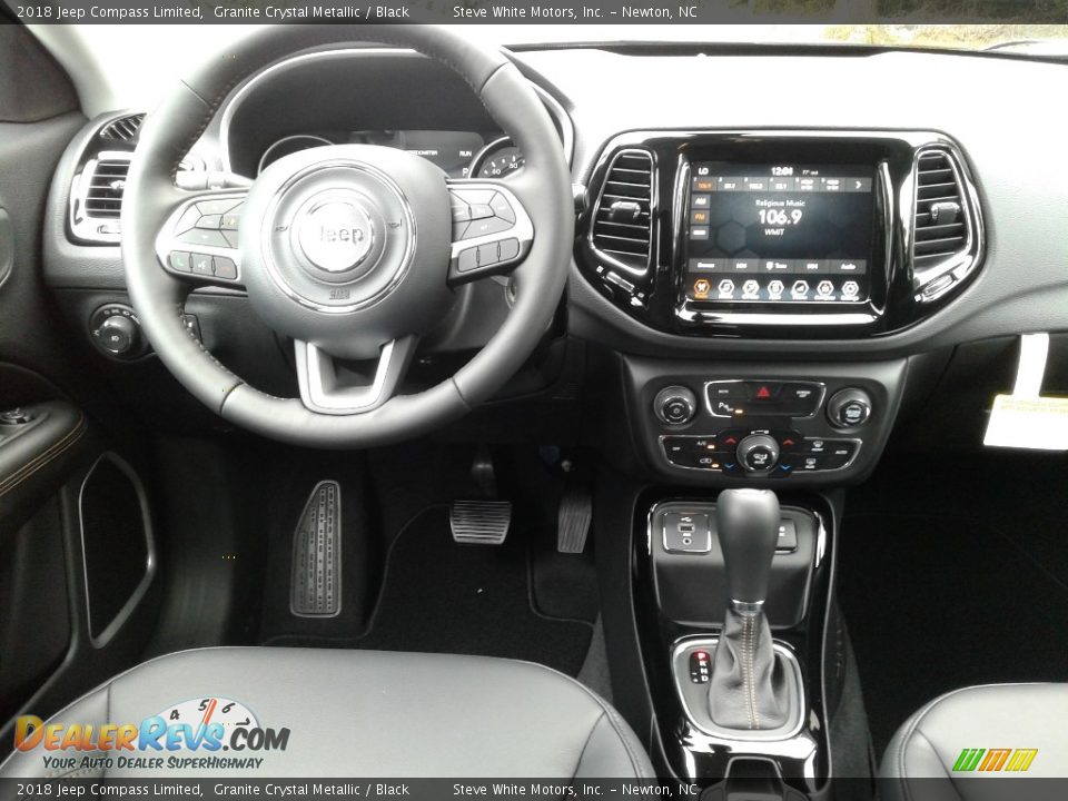 2018 Jeep Compass Limited Granite Crystal Metallic / Black Photo #29