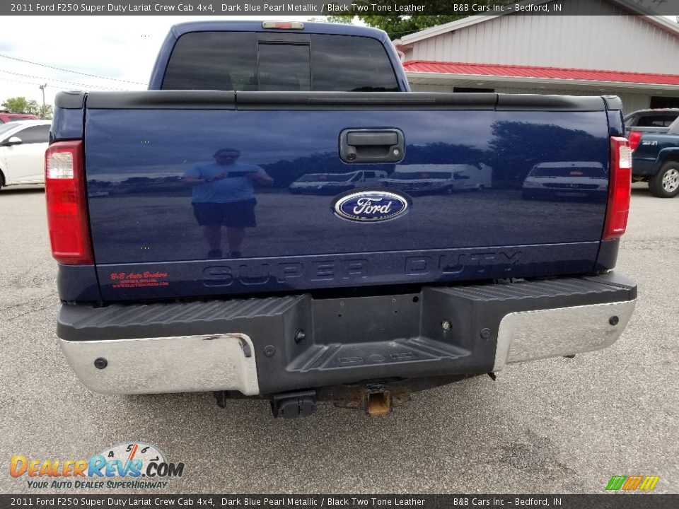 2011 Ford F250 Super Duty Lariat Crew Cab 4x4 Dark Blue Pearl Metallic / Black Two Tone Leather Photo #4