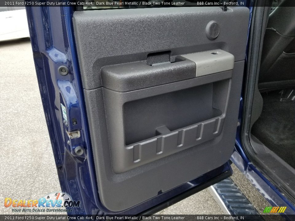 2011 Ford F250 Super Duty Lariat Crew Cab 4x4 Dark Blue Pearl Metallic / Black Two Tone Leather Photo #15