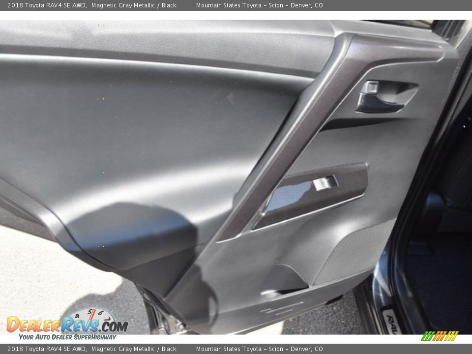 2018 Toyota RAV4 SE AWD Magnetic Gray Metallic / Black Photo #21