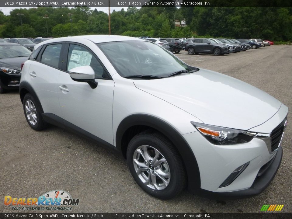 Front 3/4 View of 2019 Mazda CX-3 Sport AWD Photo #3