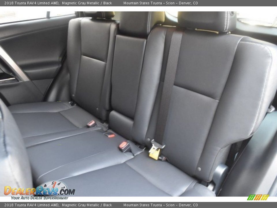 2018 Toyota RAV4 Limited AWD Magnetic Gray Metallic / Black Photo #16