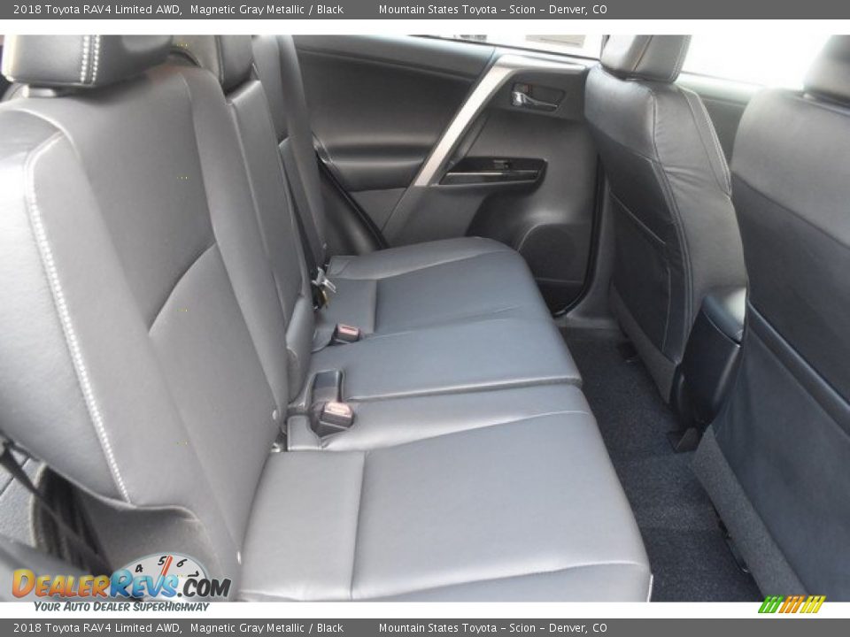 2018 Toyota RAV4 Limited AWD Magnetic Gray Metallic / Black Photo #18