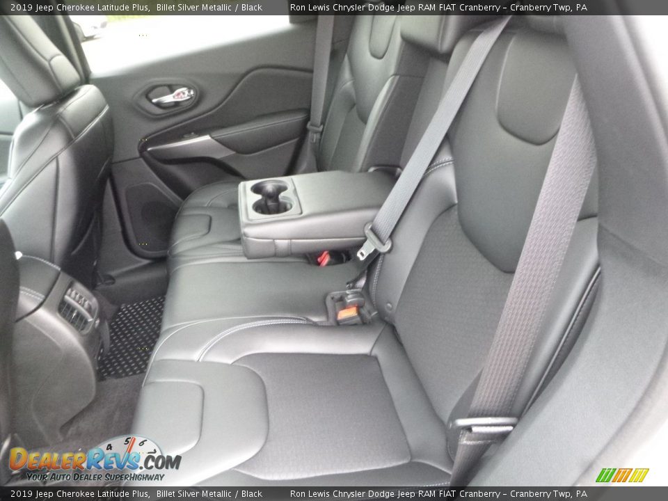 2019 Jeep Cherokee Latitude Plus Billet Silver Metallic / Black Photo #12