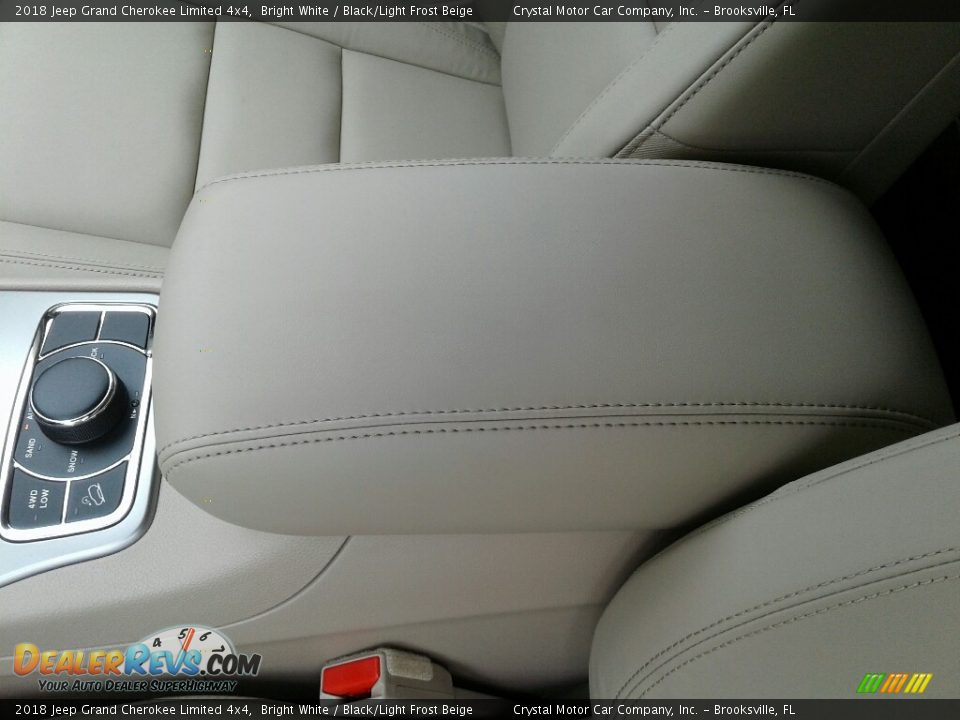 2018 Jeep Grand Cherokee Limited 4x4 Bright White / Black/Light Frost Beige Photo #18