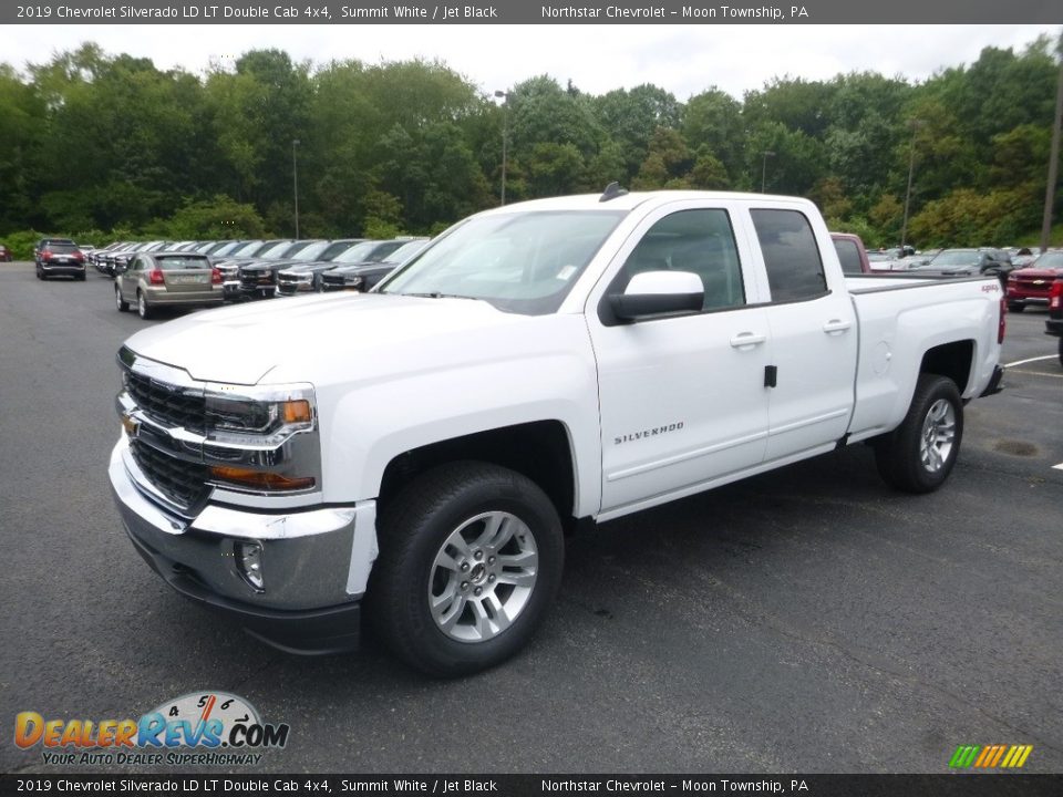 Front 3/4 View of 2019 Chevrolet Silverado LD LT Double Cab 4x4 Photo #1