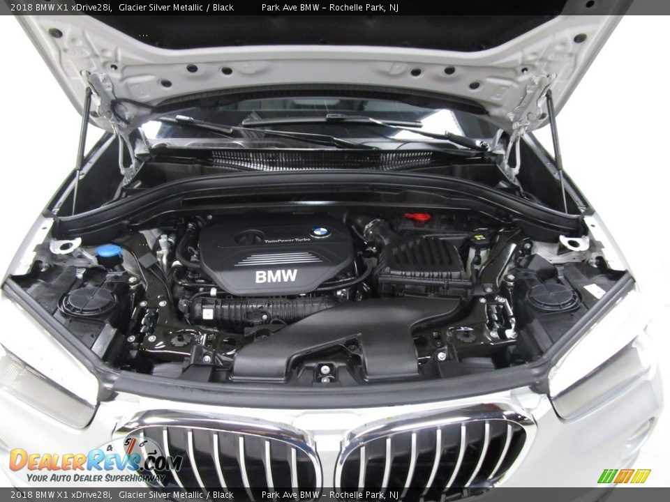2018 BMW X1 xDrive28i Glacier Silver Metallic / Black Photo #31
