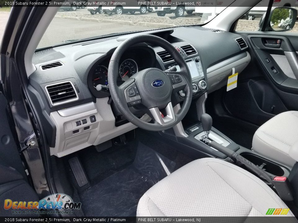2018 Subaru Forester 2.5i Premium Dark Gray Metallic / Platinum Photo #7