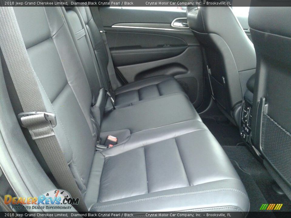 2018 Jeep Grand Cherokee Limited Diamond Black Crystal Pearl / Black Photo #11
