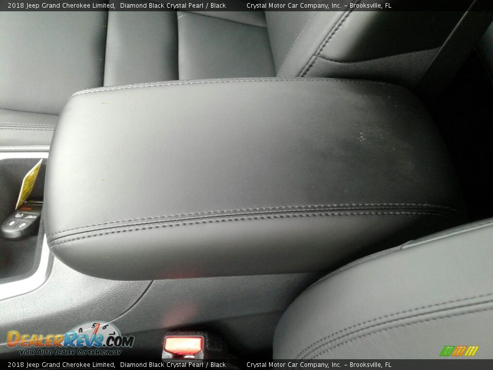 2018 Jeep Grand Cherokee Limited Diamond Black Crystal Pearl / Black Photo #18