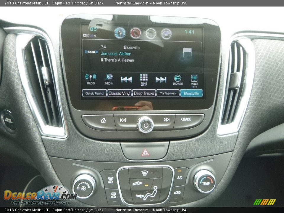 2018 Chevrolet Malibu LT Cajun Red Tintcoat / Jet Black Photo #17
