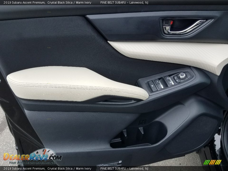 2019 Subaru Ascent Premium Crystal Black Silica / Warm Ivory Photo #8