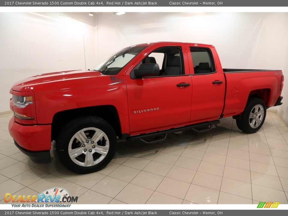 2017 Chevrolet Silverado 1500 Custom Double Cab 4x4 Red Hot / Dark Ash/Jet Black Photo #3