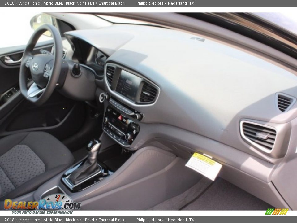 2018 Hyundai Ioniq Hybrid Blue Black Noir Pearl / Charcoal Black Photo #31