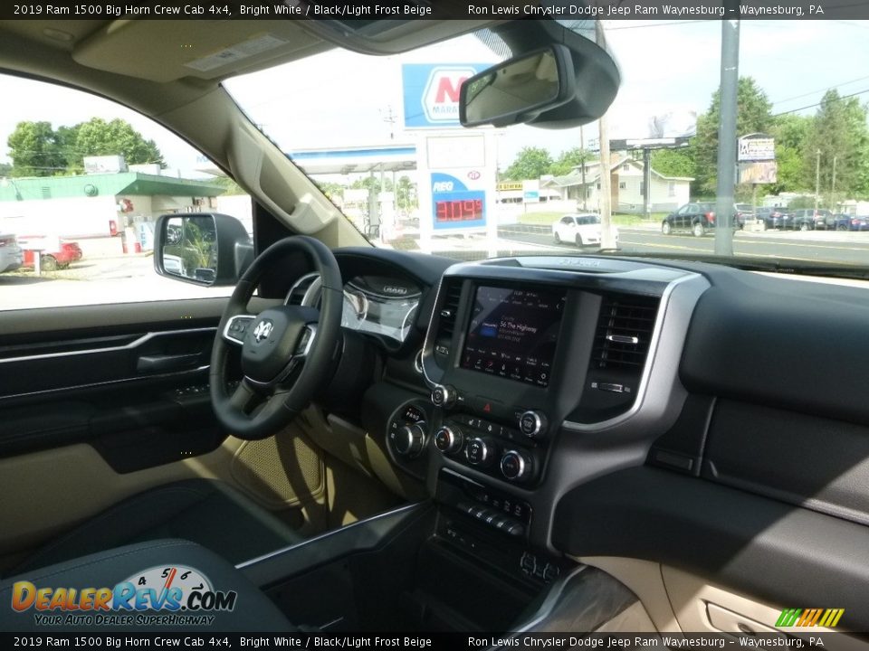 2019 Ram 1500 Big Horn Crew Cab 4x4 Bright White / Black/Light Frost Beige Photo #11