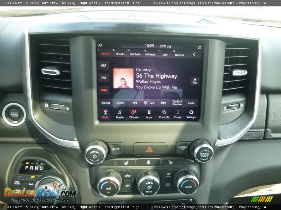 2019 Ram 1500 Big Horn Crew Cab 4x4 Bright White / Black/Light Frost Beige Photo #16