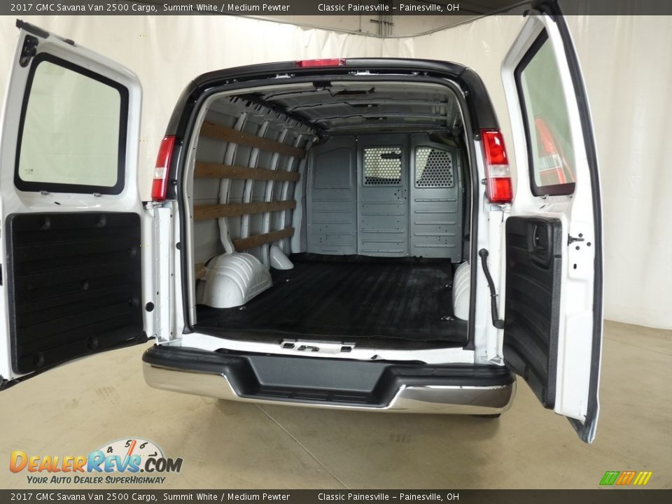 2017 GMC Savana Van 2500 Cargo Summit White / Medium Pewter Photo #8