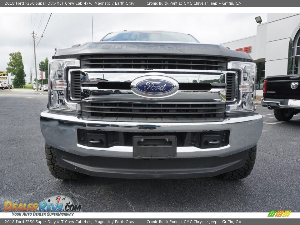 2018 Ford F250 Super Duty XLT Crew Cab 4x4 Magnetic / Earth Gray Photo #2