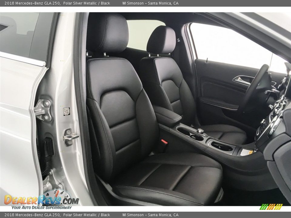 2018 Mercedes-Benz GLA 250 Polar Silver Metallic / Black Photo #2