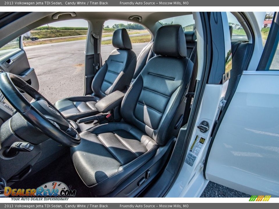 2013 Volkswagen Jetta TDI Sedan Candy White / Titan Black Photo #16