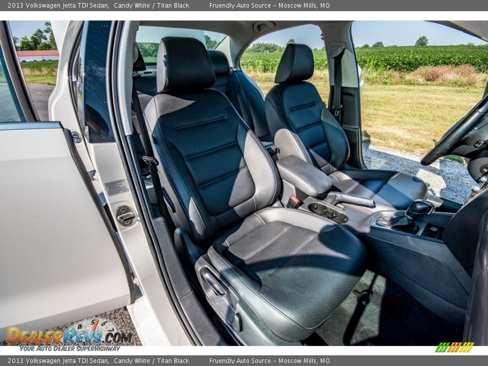 2013 Volkswagen Jetta TDI Sedan Candy White / Titan Black Photo #18