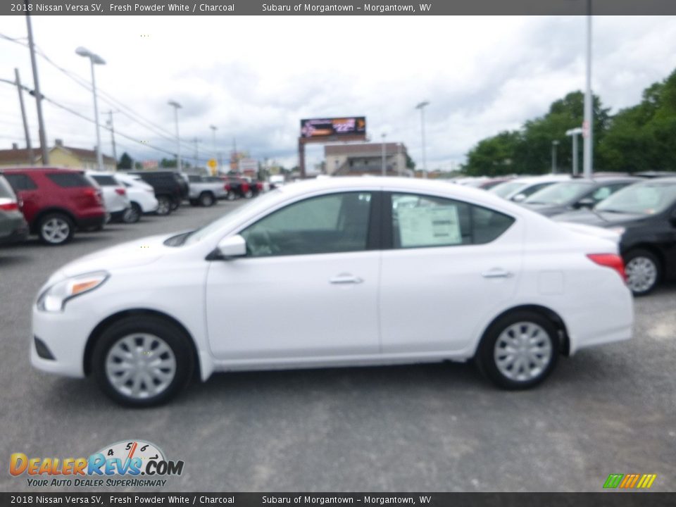 2018 Nissan Versa SV Fresh Powder White / Charcoal Photo #7