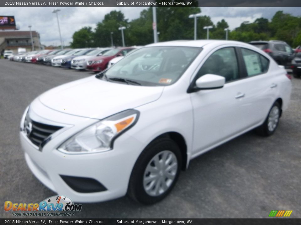 2018 Nissan Versa SV Fresh Powder White / Charcoal Photo #8